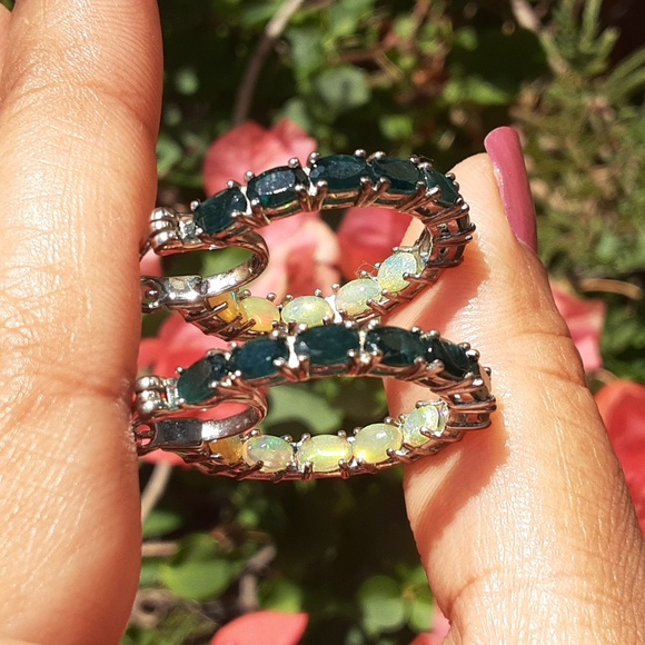925 Rare Grandidierite and Ethiopian Opal Inside Outside hoops. - Picture 1 of 3